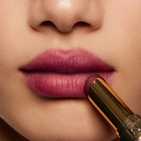 Beyond Blurry Lipstick - NABLA Cosmetics
