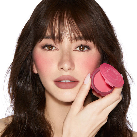 Close - Up Blurring Powder Blush - NABLA Cosmetics